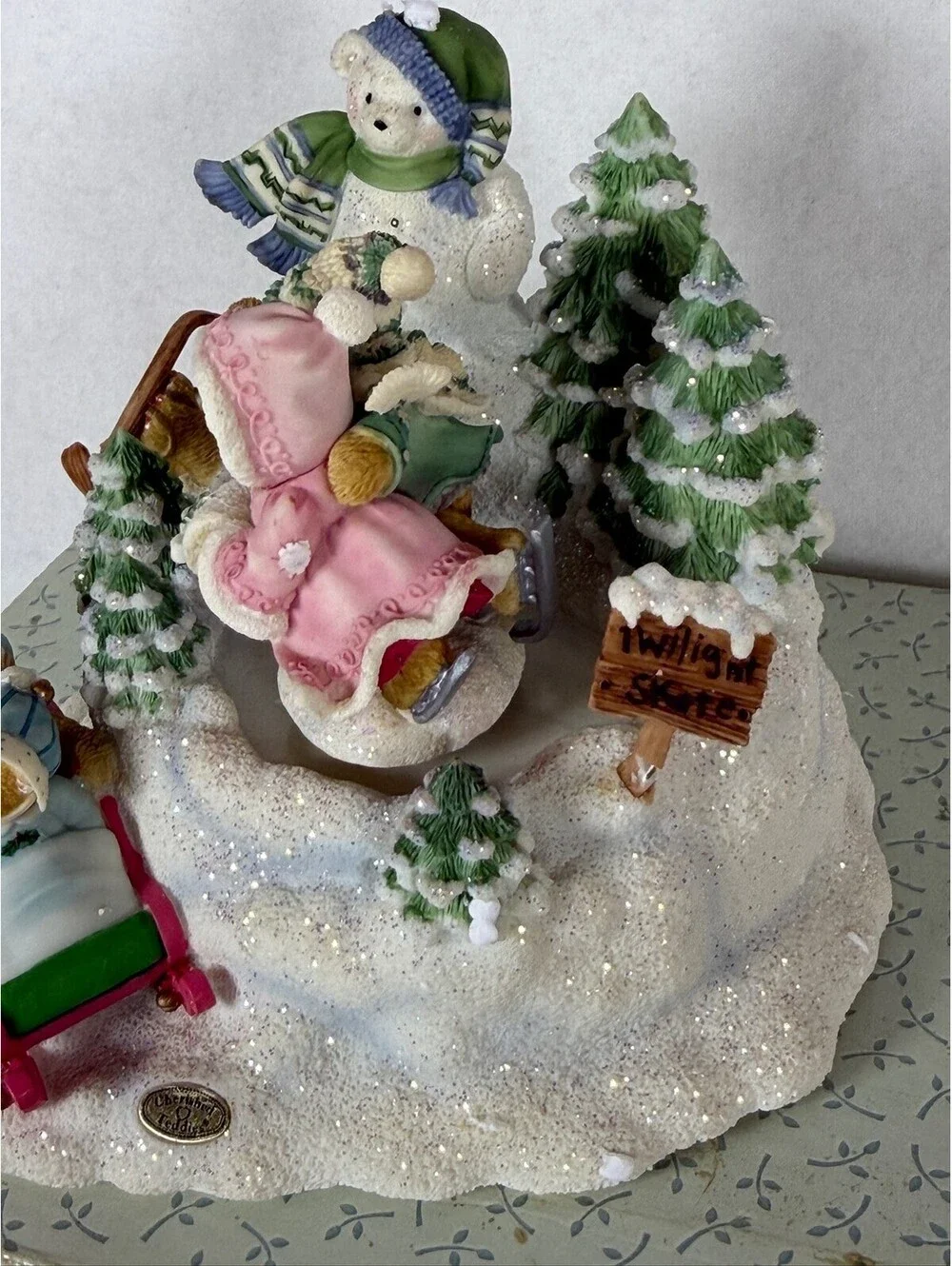 Cherished Teddies 105592 Skater's Waltz Action Musical Figurine F-11